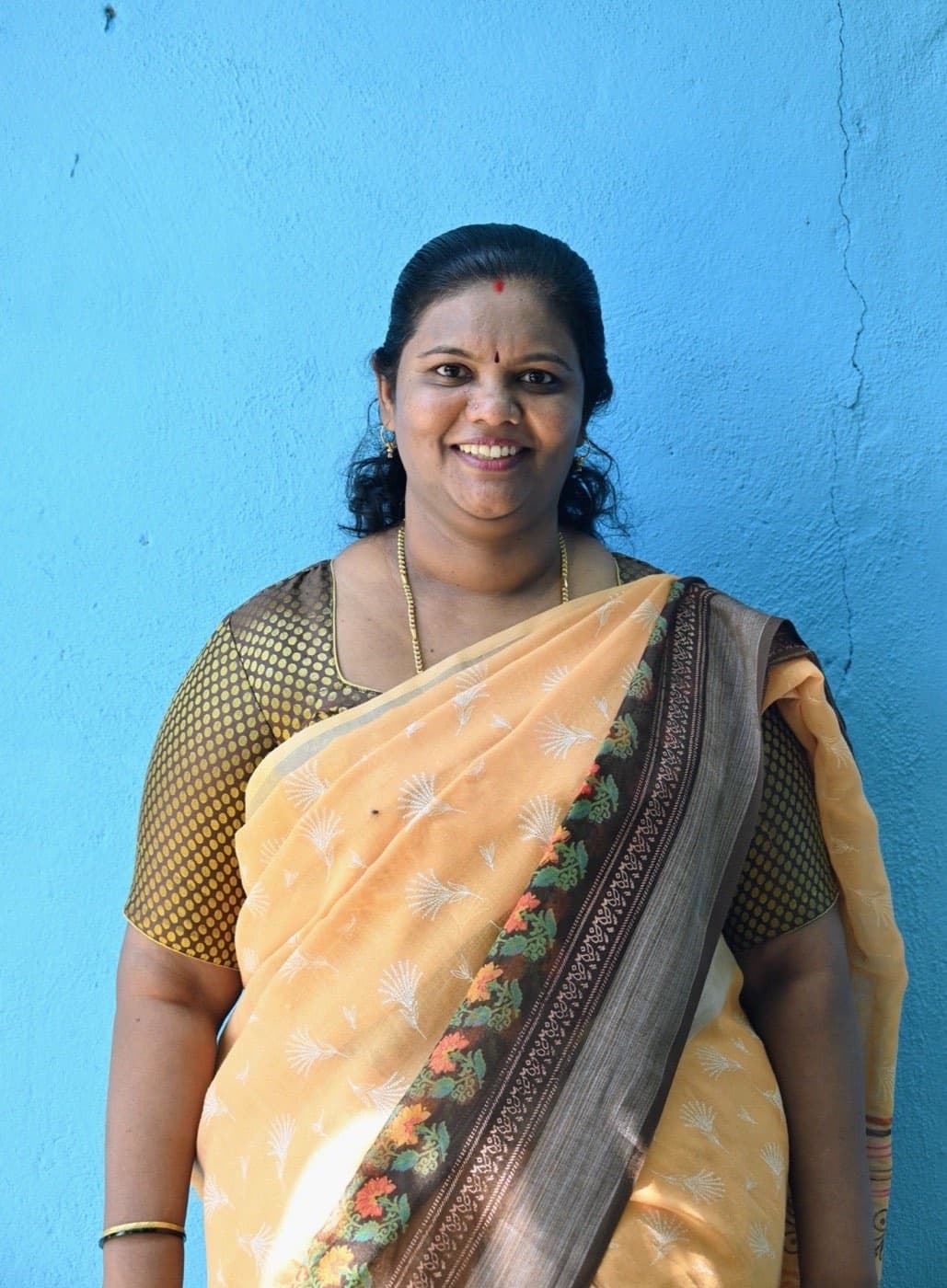 Volunteer in Education Centre